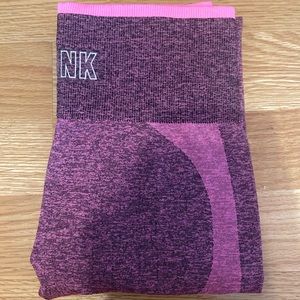 PINK SEAMLESS HIGH WAIST FULL LENGTH WORKOUT LEGGINGS!